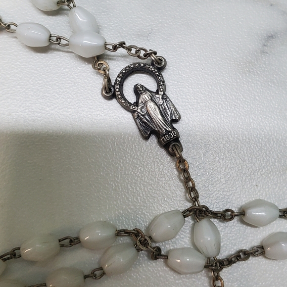 Silver Rosary with White Beads and Religious Pendant - Picture 6 of 11